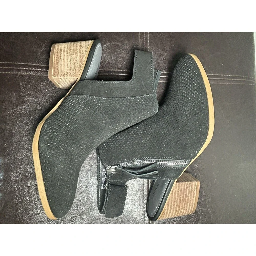 Baretraps Noelani Bootie Black Size 6.5